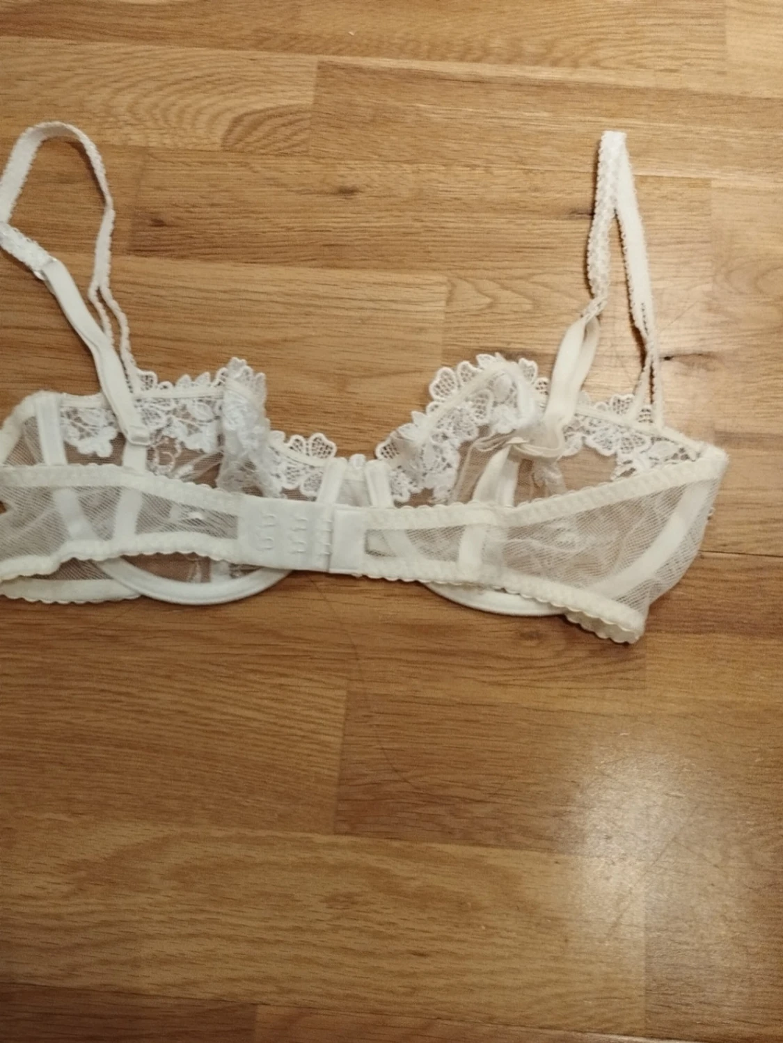 NY Vit spets-bh med blommor från Passionata - 3