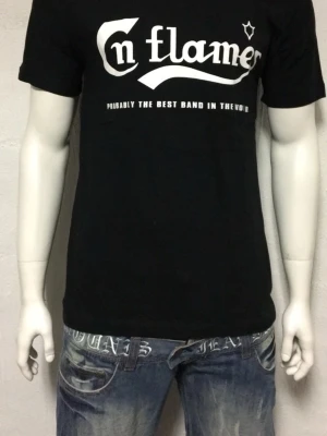 In flames T-shirt i storlek XS. - T-shirt med In flames i storlek XS. Helt ny.