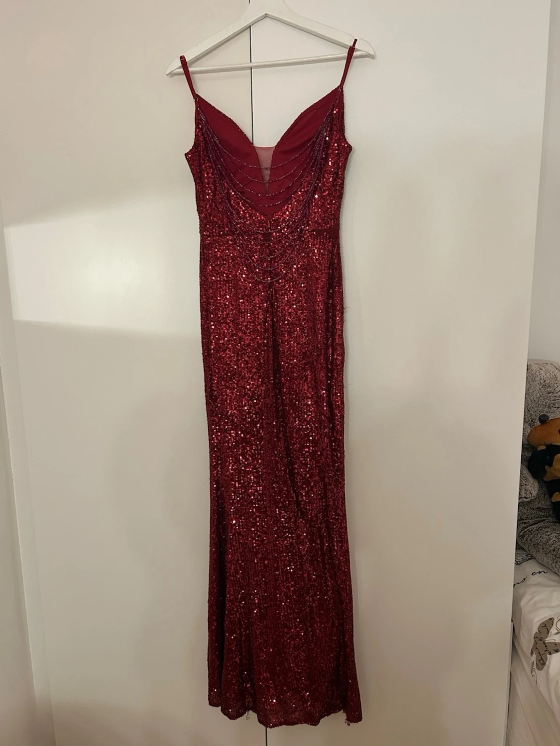 Röd glittrig balklänning - 1