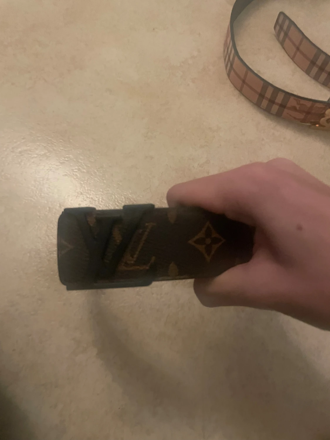 Louis Vuitton brunt skärp med monogram