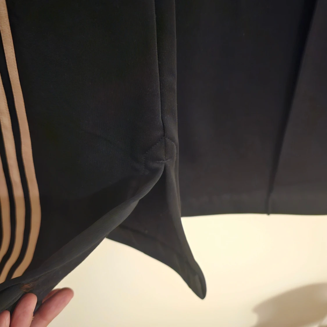 Svarta bootcut byxor från Adidas XS - 2