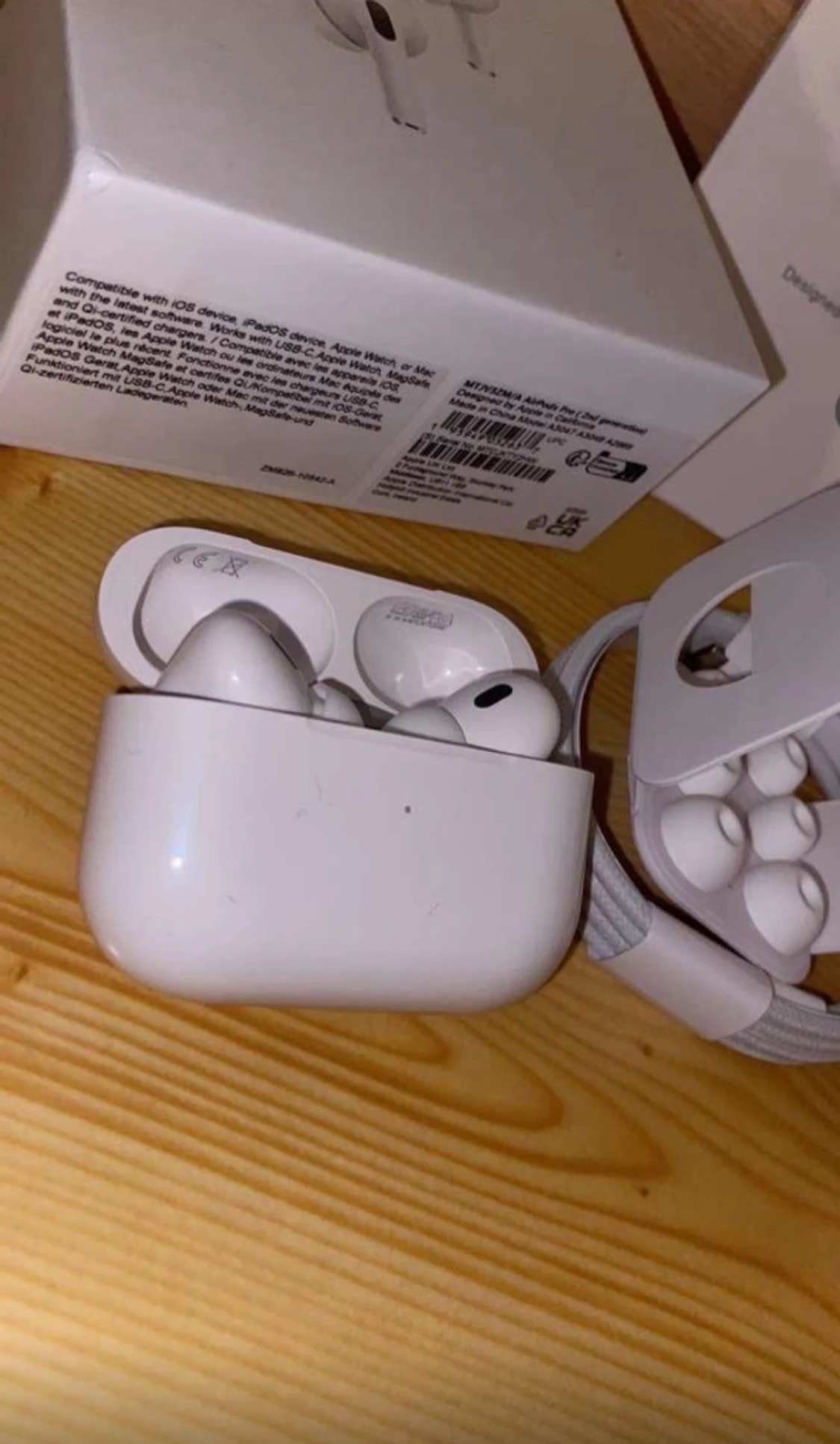 AirPods Pro - 1