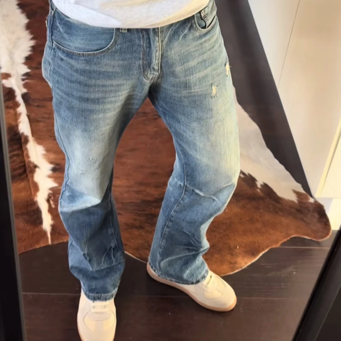 Ljusblå relaxed jeans ifrån pieces of life studio! - 1