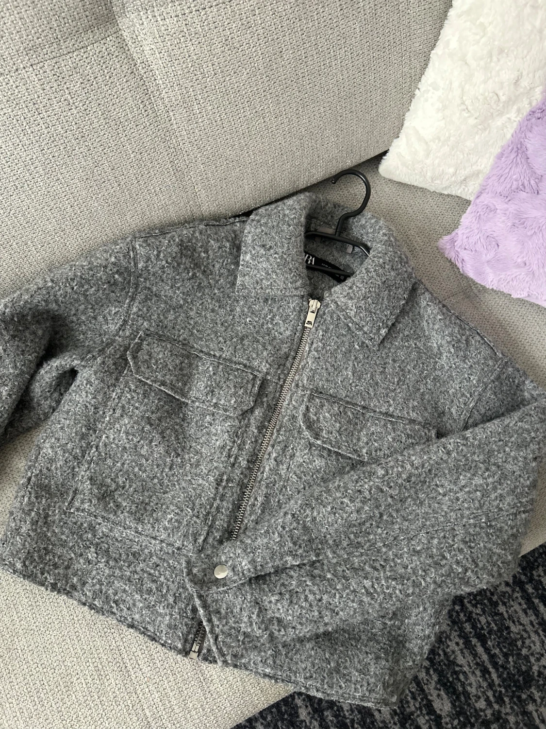 Grå teddyjacka från Zara XS