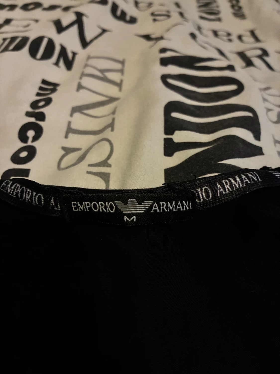 Svart Emporio Armani t-shirt M - 2
