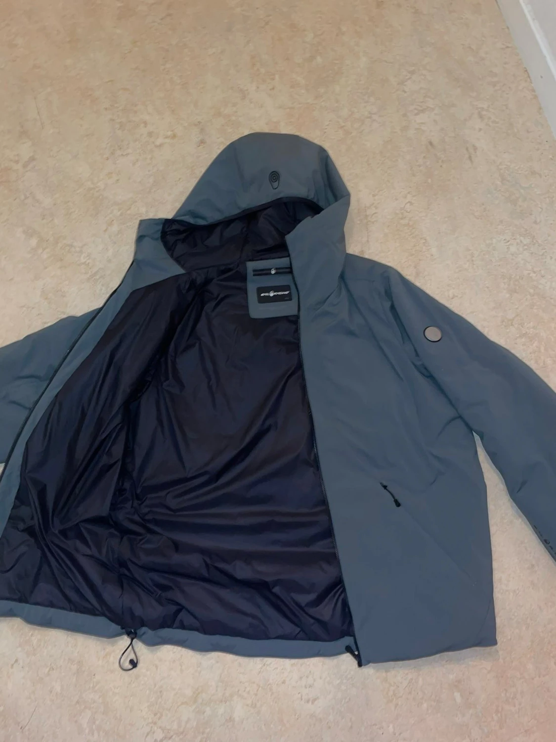 Grå vindjacka från sail racing - 3