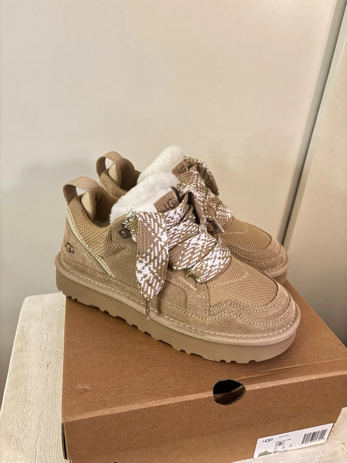 Ugg lowmel sand