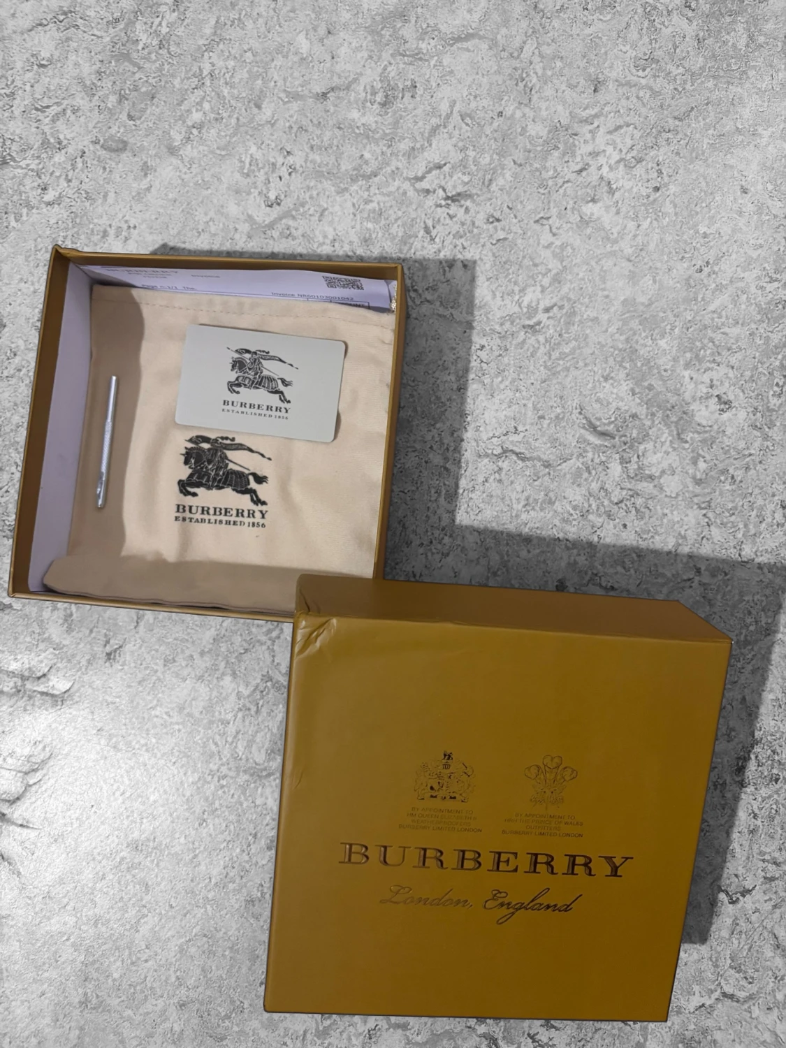 Burberry bälte  - 3