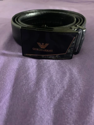 Armani bälte  - Armani bälte bra skick använd några få gånger 