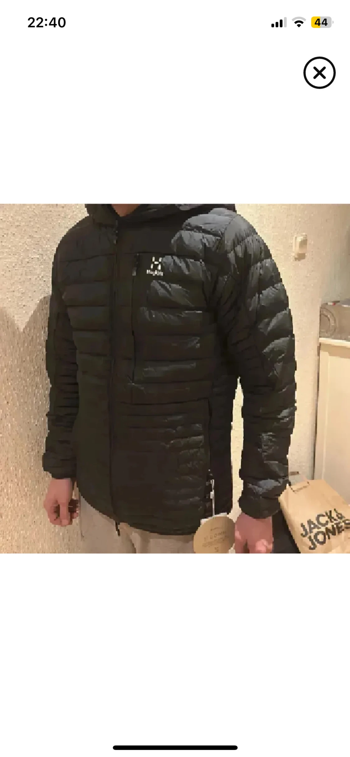 Svart dunjacka från Haglöfs med huva - 3