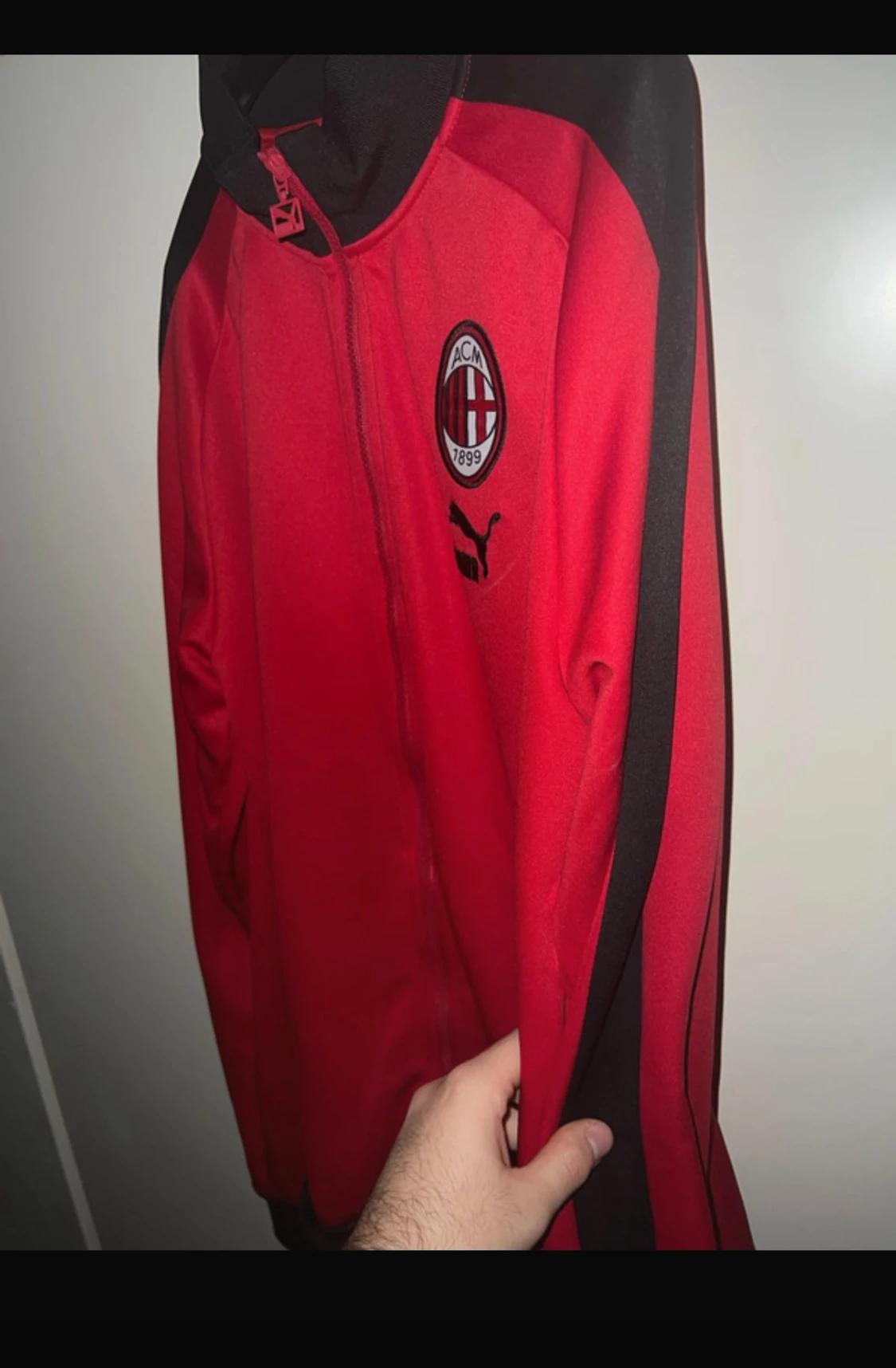 Röd AC Milan Puma jacka XL - 4