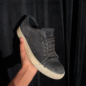 Svarta sneakers från Lanvin  - Lanvins🙌| Dustbag medföljs🙌|BYTEN ÄR INTRESSANT 🙌