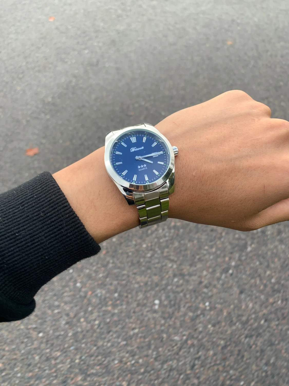 Blå klocka från Doventi med stållänk - 1