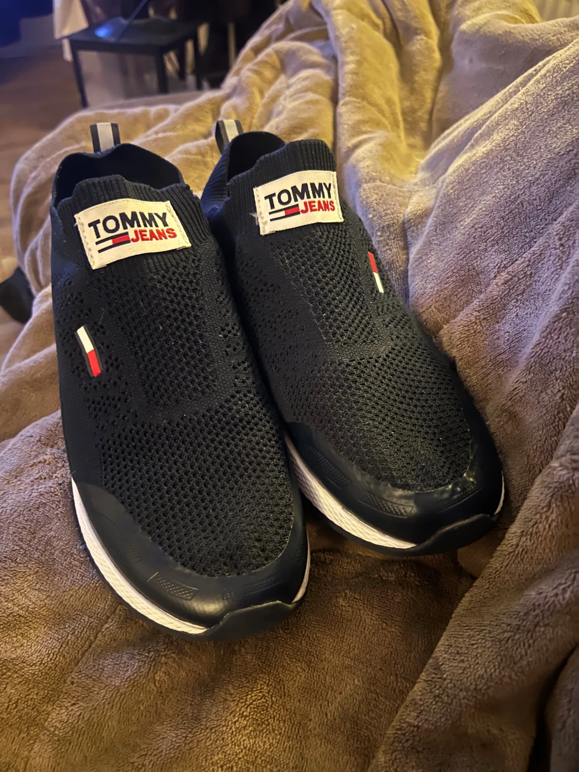 Svarta sneakers Tommy Jeans strl 41