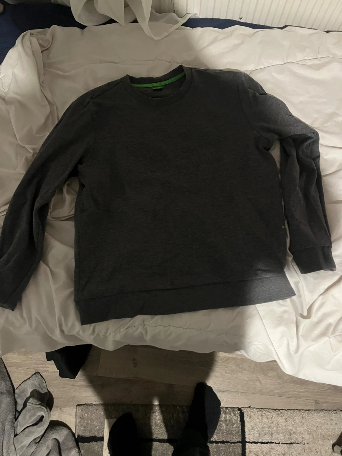 Mörkgrå sweatshirt från Esprit
