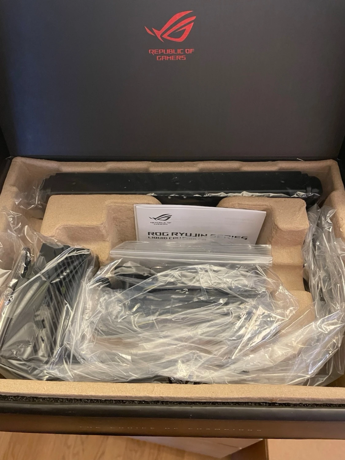 ROG Ryujin 240 Liquid CPU Cooler - 2