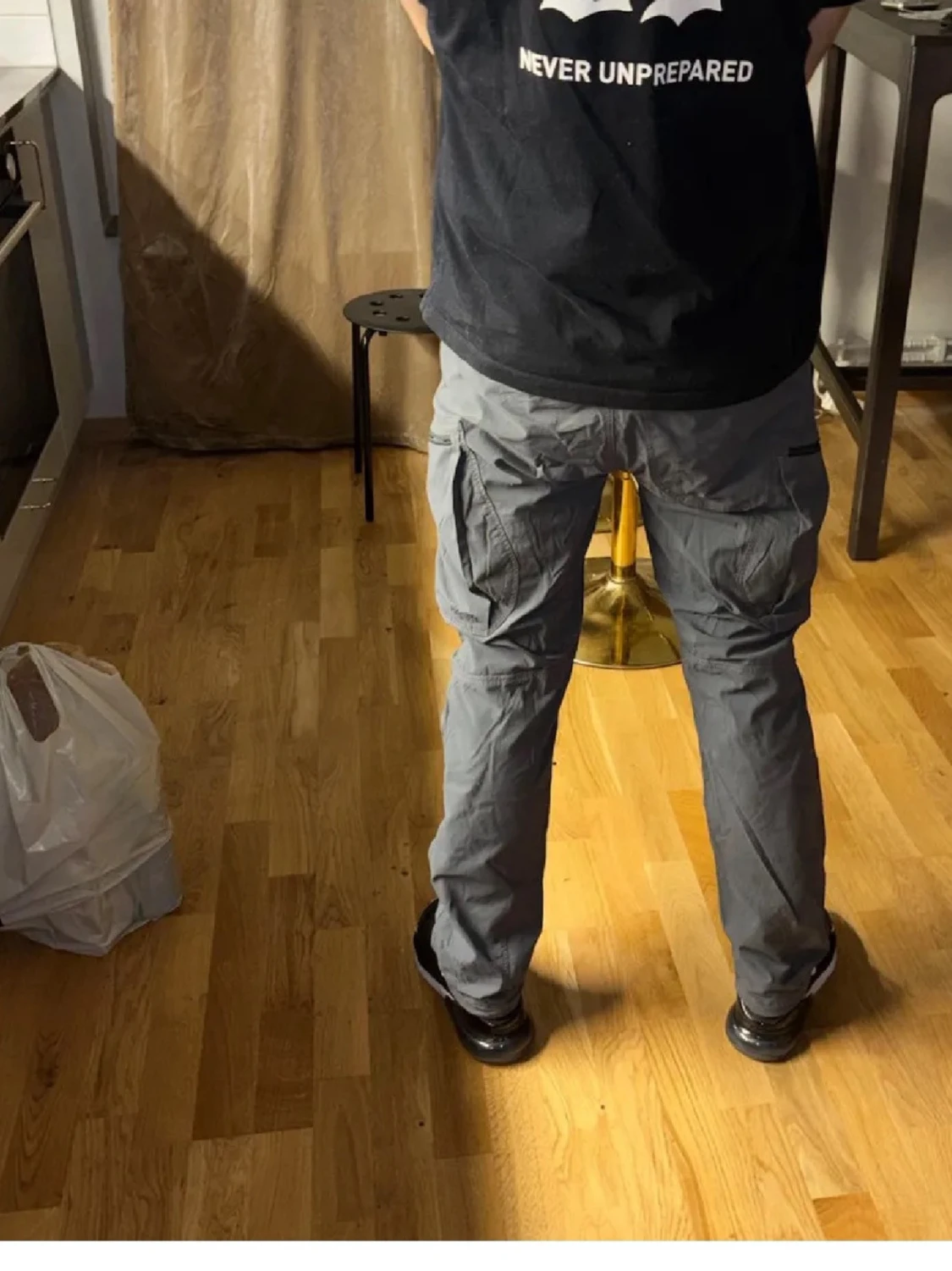 Grå cargopants från Haglöfs - 1