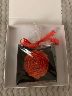 Rosor Ljus olika färger - Jag har olika färger och kan fixa olika modeller!