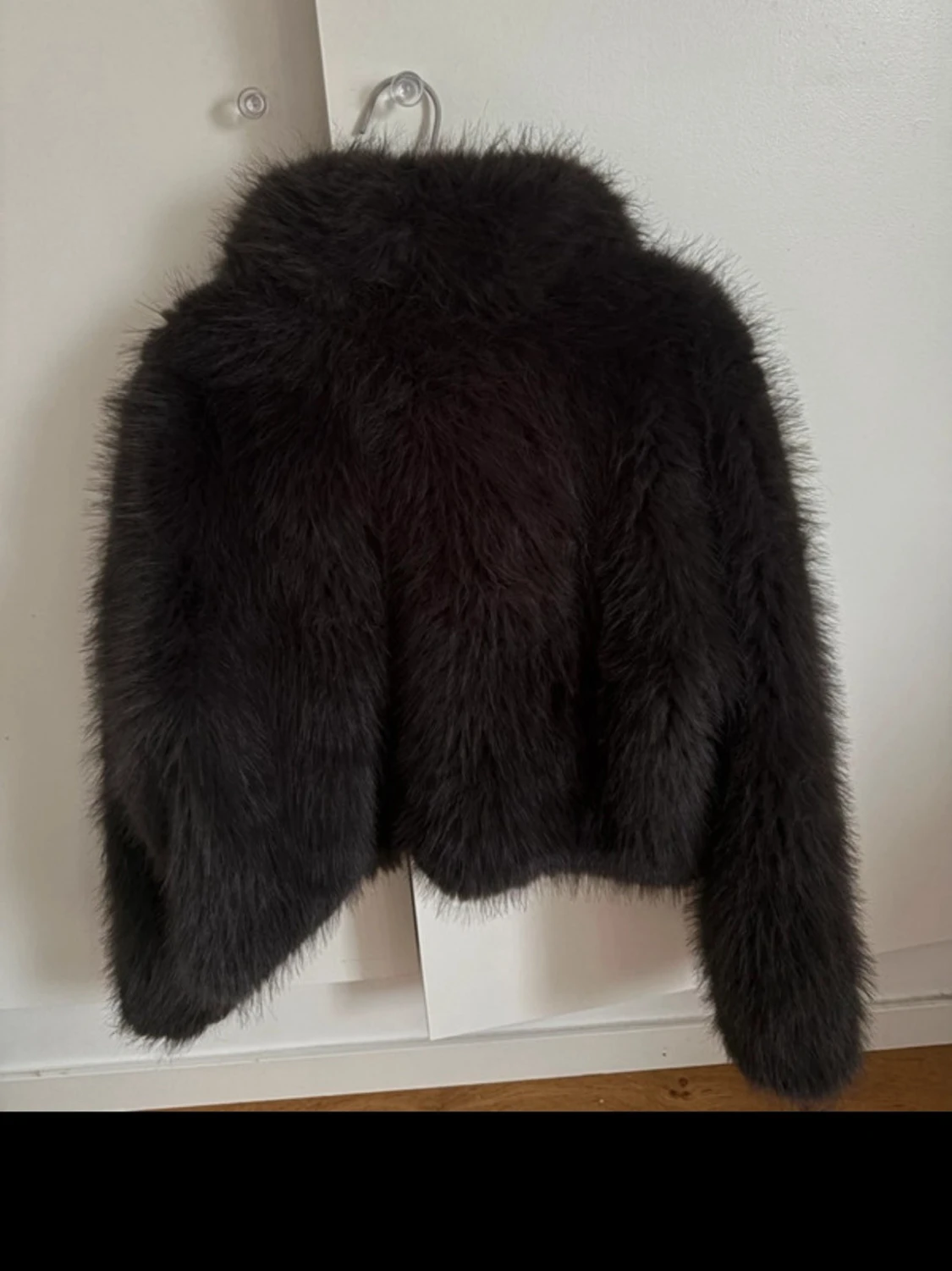 Mörk brun/svart pälsjacka från Zara - 2