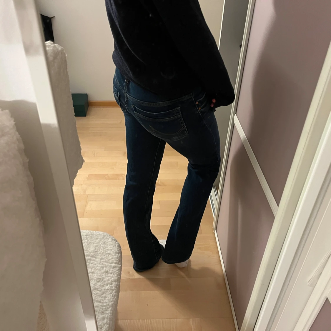 Mörkblå bootcut jeans - 1