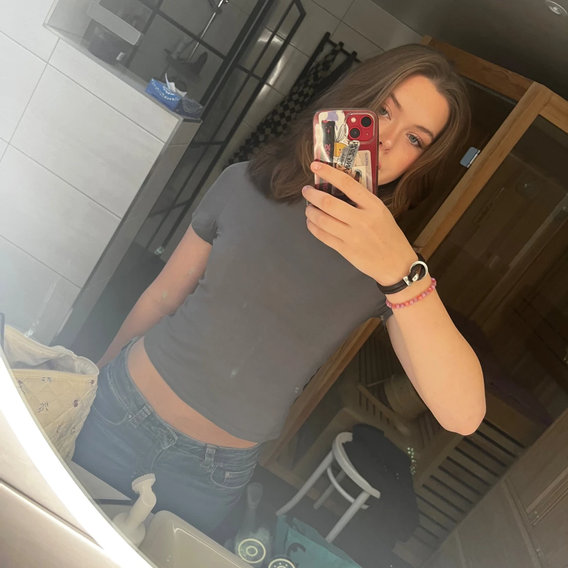 Mörkgrå t-shirt - 1