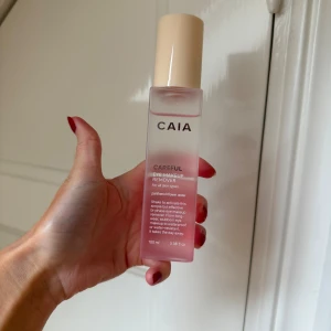 CAIA Careful Eye Makeup Remover - Eye makeup remover från CAIA. Helt ny, använd en gång. Flaskan rymmer 100 ml.🩷🩷