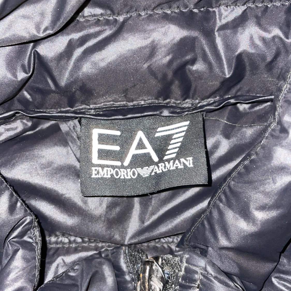 Svart pufferjacka från EA7 Armani - 1