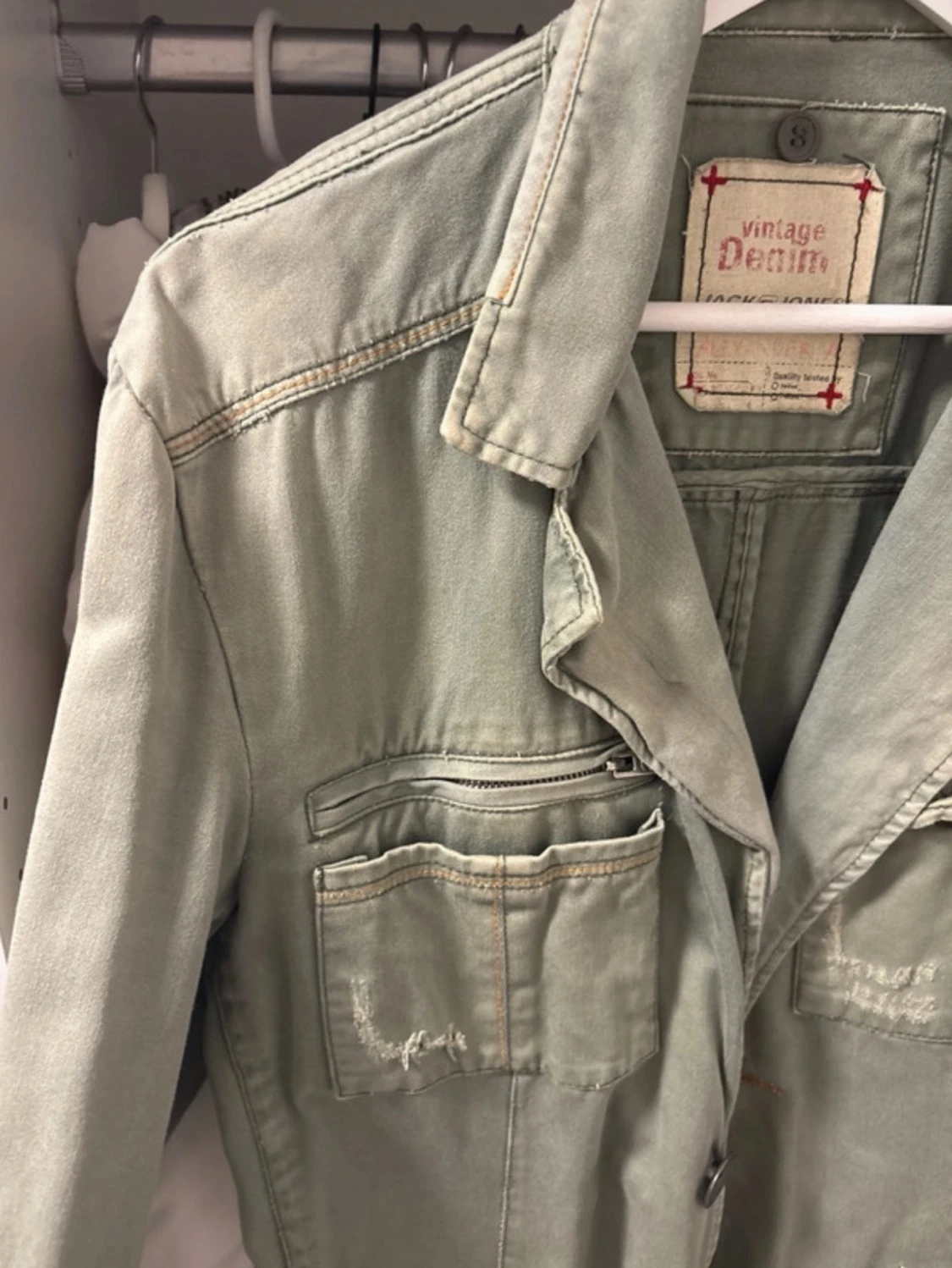 Grön jacka från Jack & Jones - 2