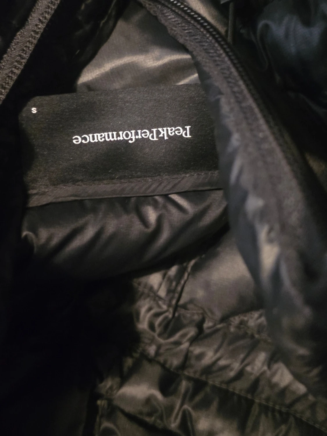 Svart Peak Performance S - 3