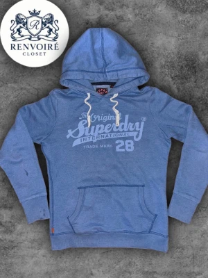 Superdry Hoodie  - Riktigt fet och sällsynt Superdry hoodie i fint skick! Passar storlek Xs-S