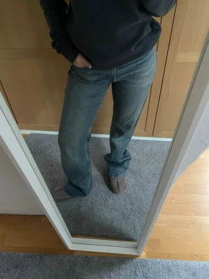  jeans från Zara - Blåa jeans från Zara 