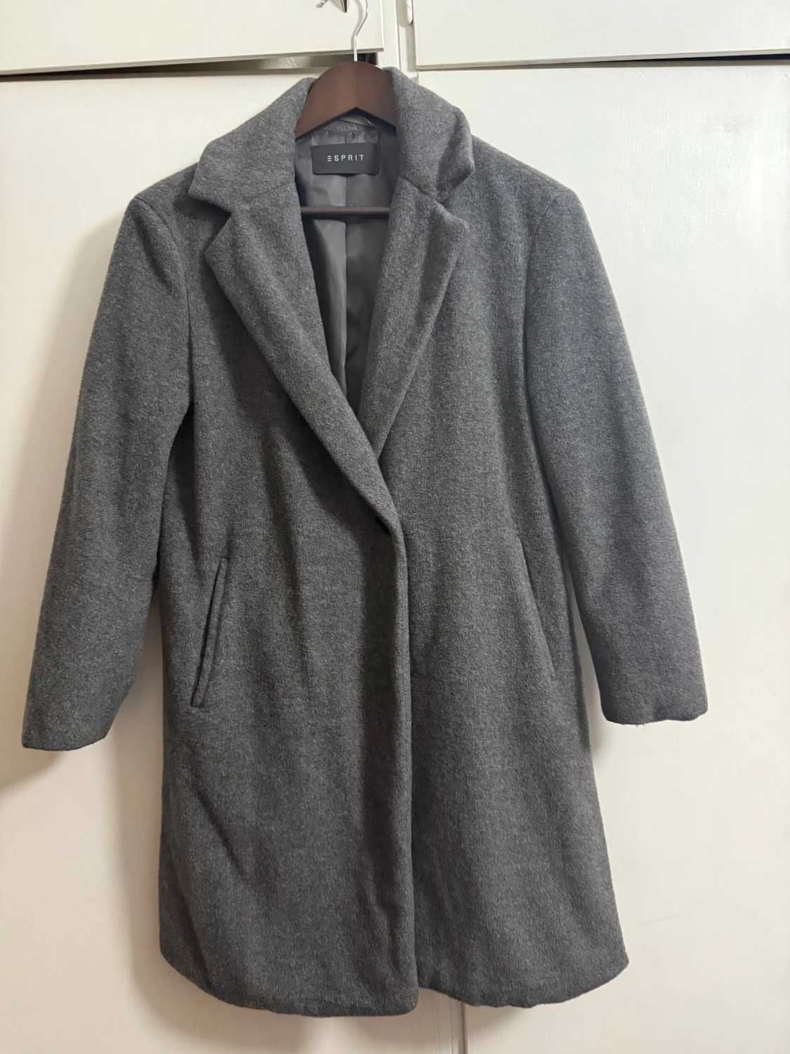Grå kappa från Esprit i ullmix - 1
