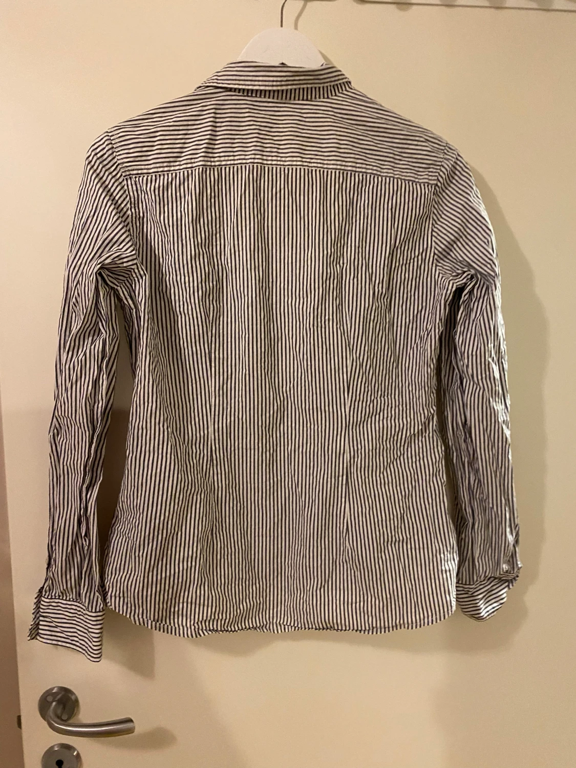 Randig skjorta från HM , storlek 44 - 3