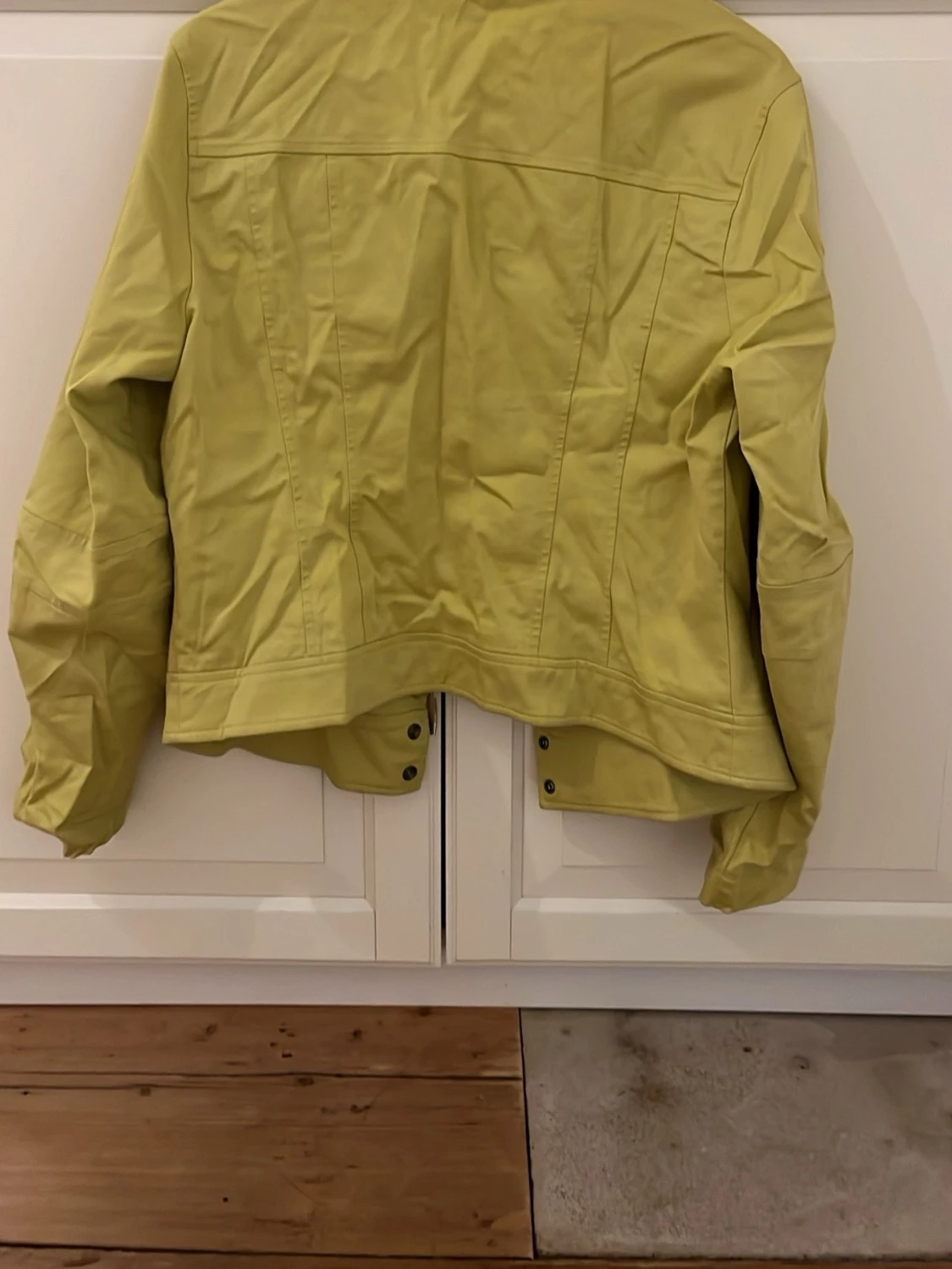 Gul bomberjacka från PTA - 1