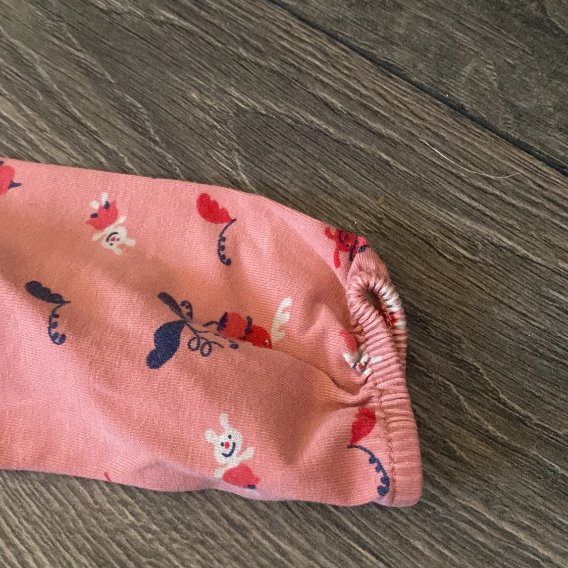 Rosa blus med djurmönster Polarn O. Pyret - 3