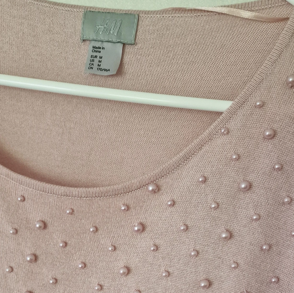 Pärlprydd ljusrosa finstickad topp - 2