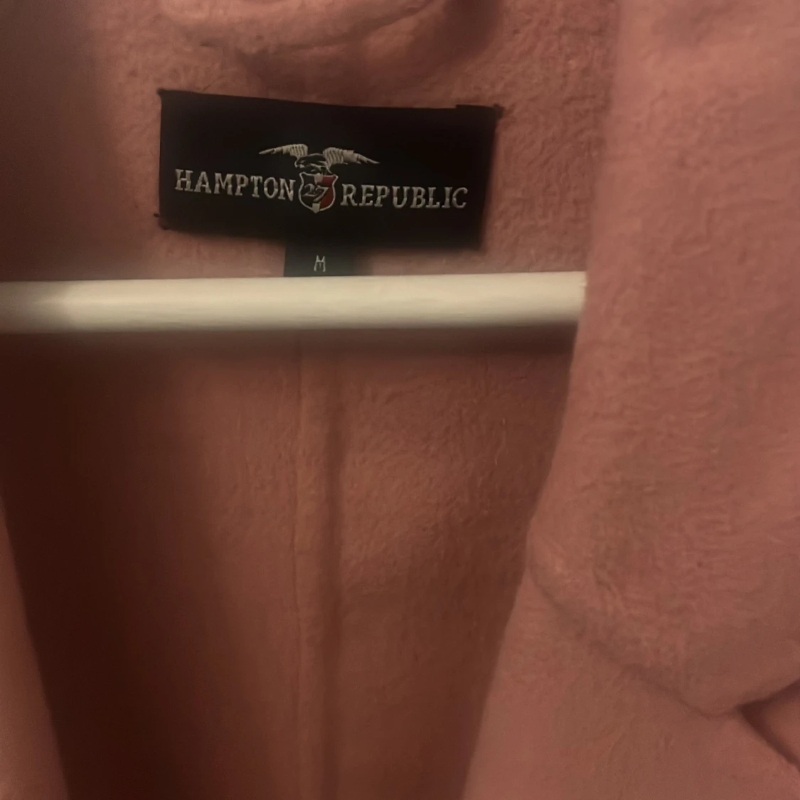Rosa kappa från Hampton Republic M - 1