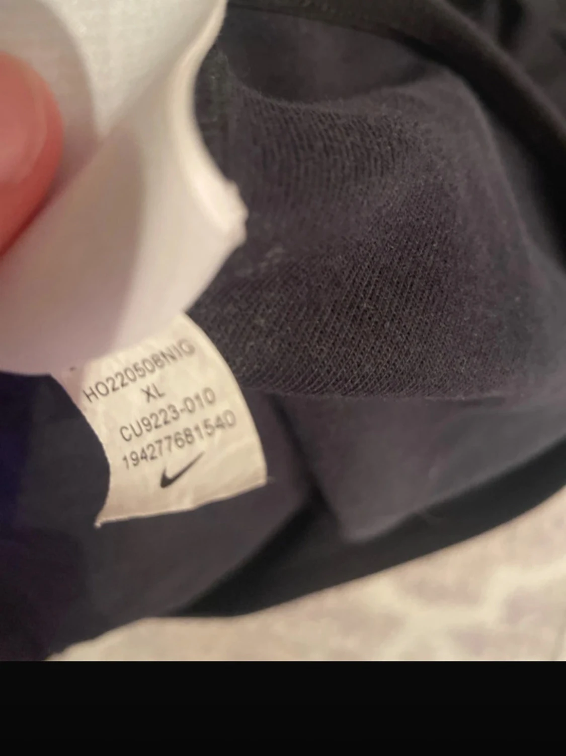 Svart hoodie från Nike med dragkedja - 5