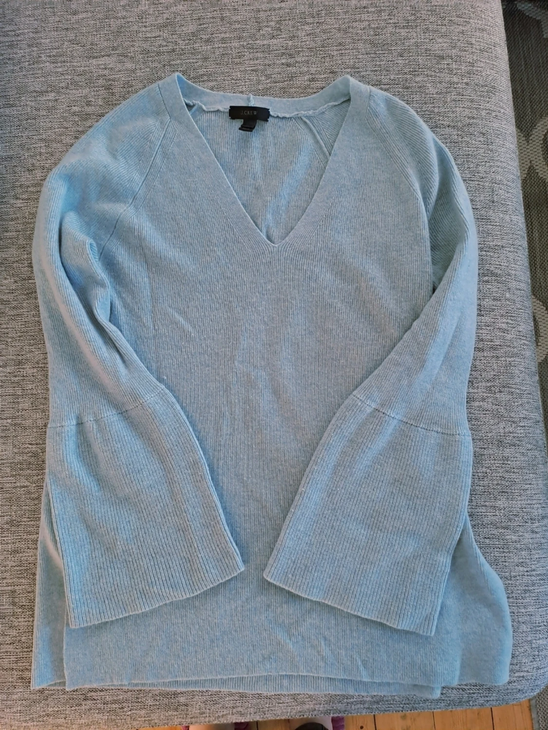 Ljusblå stickad tröja från J.crew