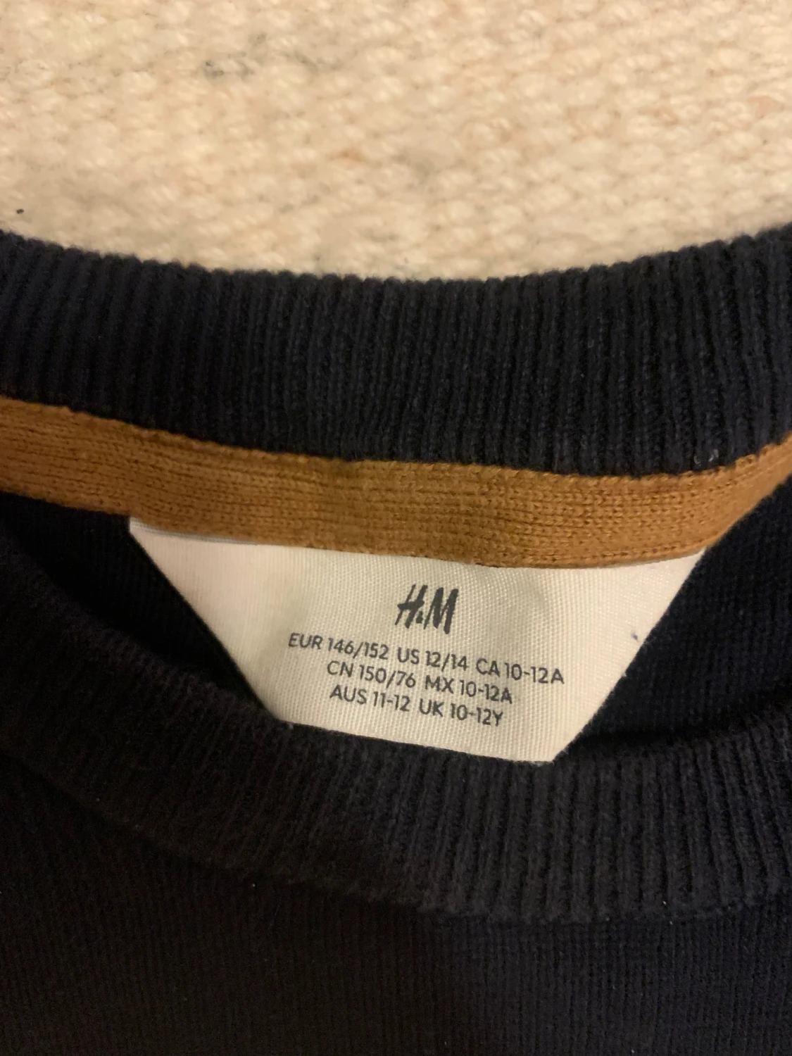 Mörkblå randig tröja från H&M - 1