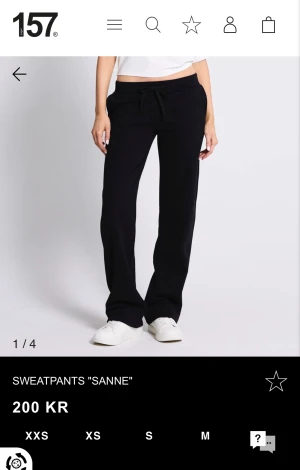 Lågmidjade mjukisbyxor  - Jätte lågmidjade mjukisbyxor från lager! bra skick, nästan aldrig använda. 