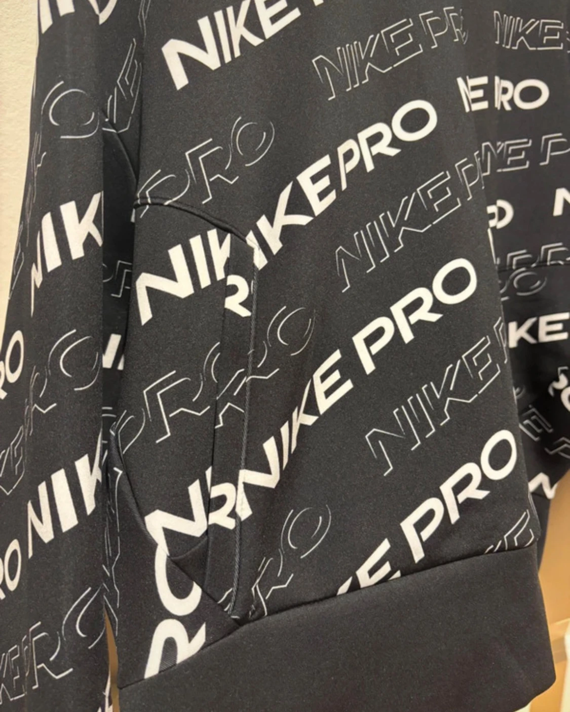 Nike Pro svart sweatshirt med logga - 3