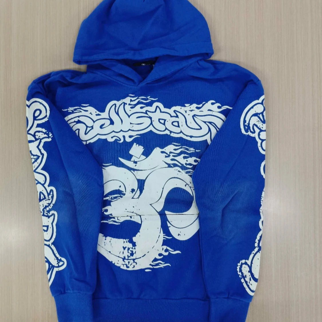 Blå Hellstar hoodie med tryck - 1