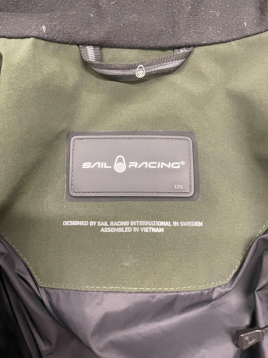 Grön dunjacka från Sail Racing - 3