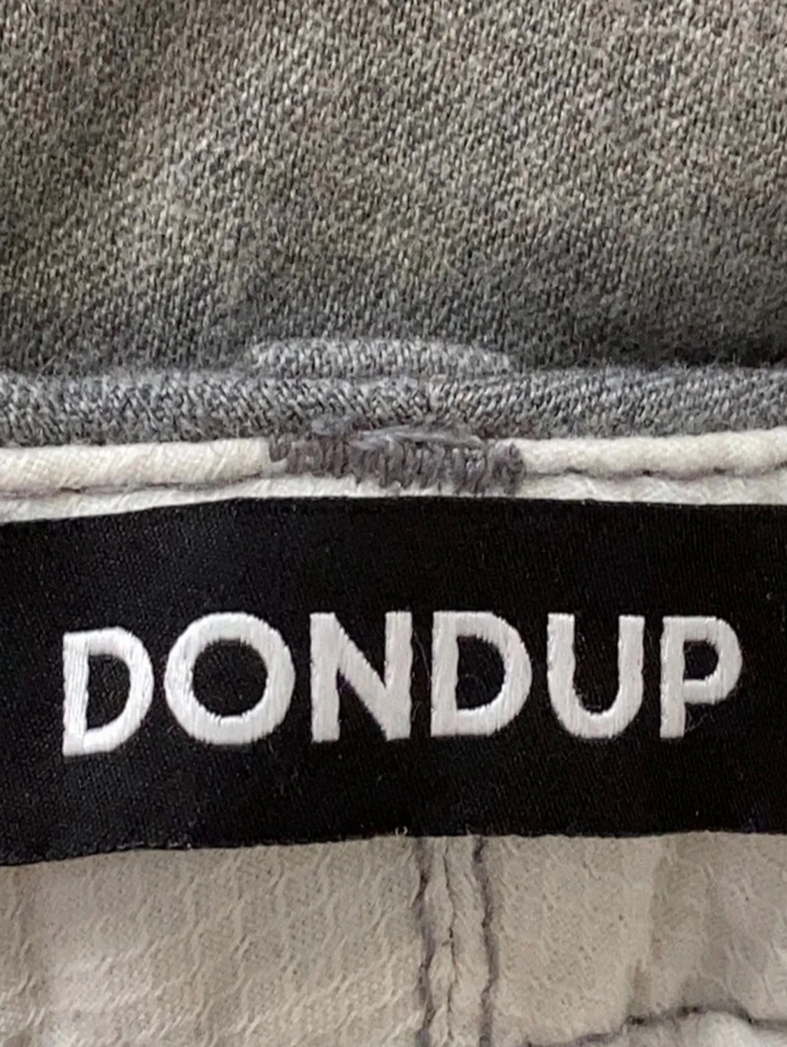 Grå kostymbyxor från Dondup - 2