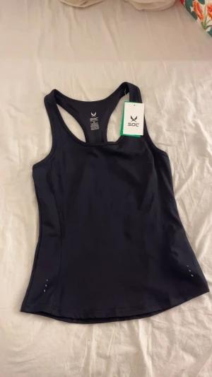 Svart topp - Svart topp har aldrig haft på mig den 