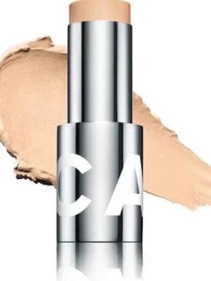 BB-Stick Caia - Foundation i stickformat från Caia med snyggt silvrigt hölje och vit logga. Färgen är 20c köpt för 2 veckor sen advänd 6 gångar.