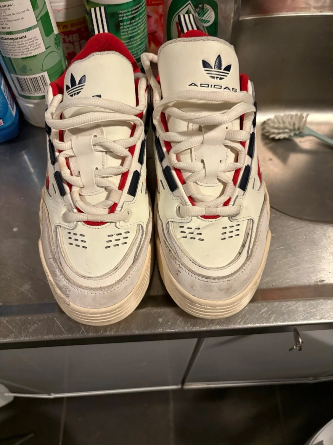 Adidas Continental 80 sneakers vit/röd