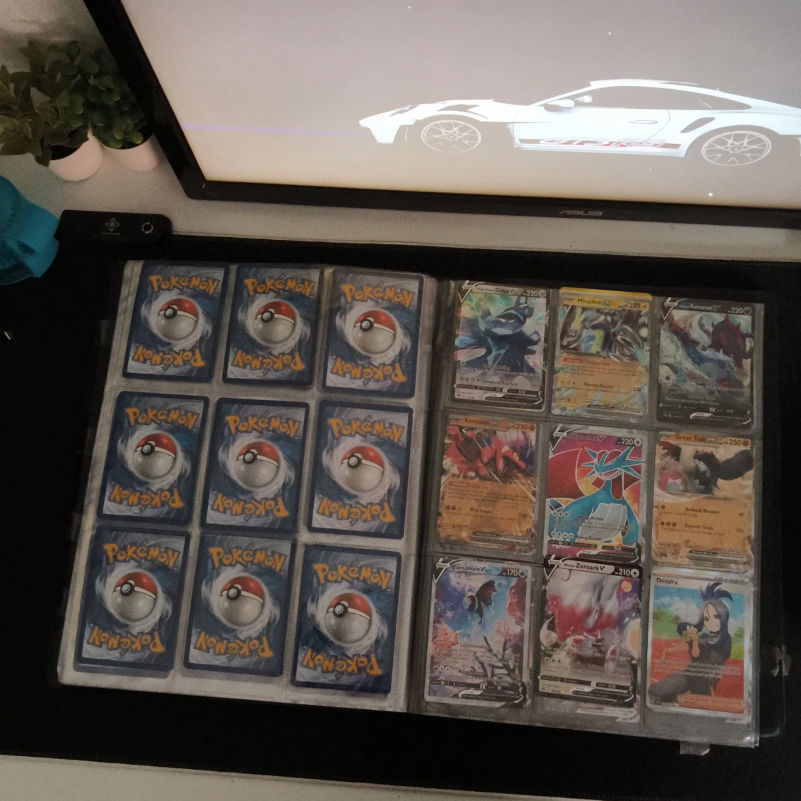 Pokemon pärm och pokemon kort  - 2