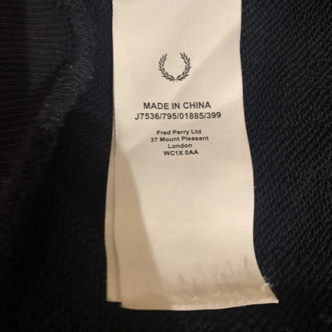 Fred Perry mörkblå hoodie S - 3